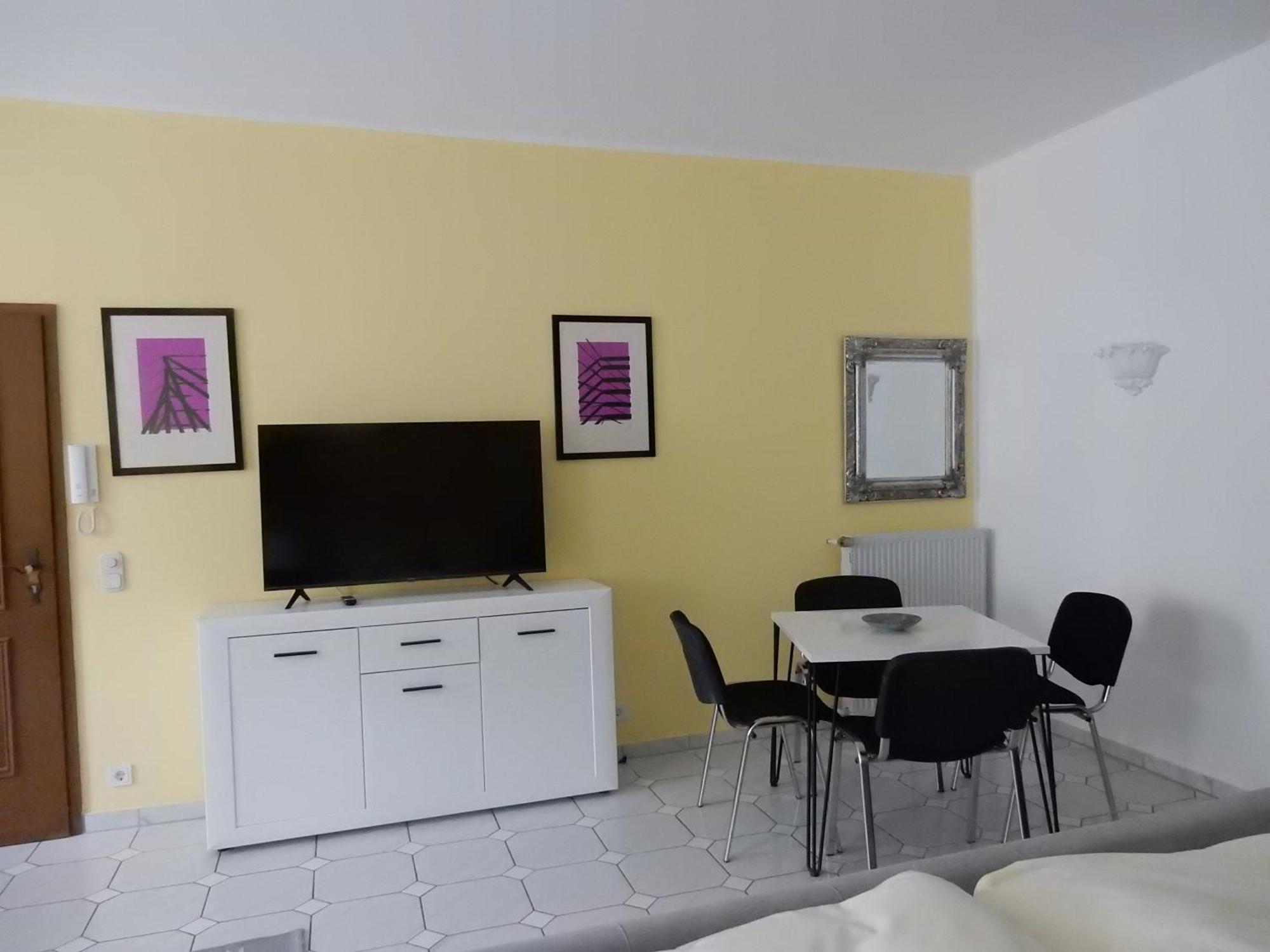 Buergerhaus Zeltingen Apartment I Buitenkant foto
